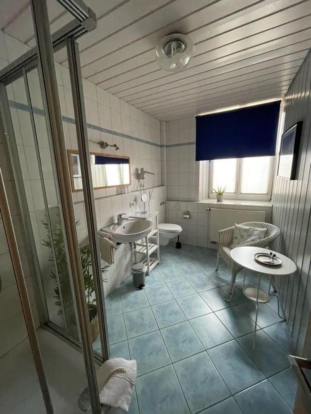 Zum Schwanen Garni Hotell Buggingen Exteriör bild