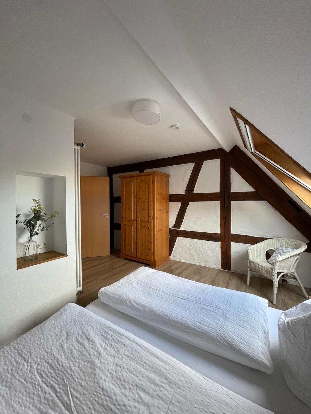 Zum Schwanen Garni Hotell Buggingen Exteriör bild